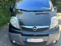 Gebraucht Opel Vivaro 145 PS (106 kW) 2011 Schwarz Van / Kleinbus