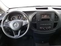 Gebraucht Mercedes Vito 163 PS (119 kW) 2016 Flintgrau metallic (metallic) Van