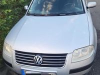Gebraucht VW Passat 115 PS (84 kW) 2004 Grau Limousine