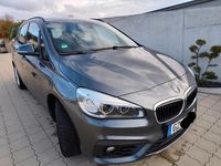 Gebraucht BMW 218 150 PS (110 kW) 2016 Grau Van / Kleinbus