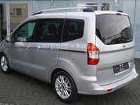 Gebraucht Ford Tourneo Courier Titanium 101 PS (74 kW) 2018 Silber Van / Kleinbus