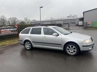 Gebraucht Skoda Octavia Elegance 105 PS (77 kW) 2008 Diamantsilber metallic Kombi