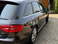 Gebraucht Audi A4 Sport 150 PS (110 kW) 2014 Schwarz Kombi