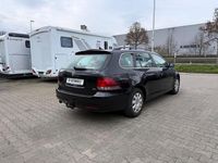 Gebraucht VW Golf VI 105 PS (77 kW) 2011 Schwarz Kleinwagen