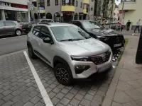 Gebraucht Dacia Spring Comfort Plus 32 kW (44 PS) 2022 Silber Kleinwagen