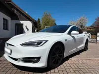 Używany Tesla Model S 383 kW (522 KM) 2017 Biały Hatchback