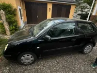 Gebraucht VW Polo 56 PS (41 kW) 2004 Schwarz Kleinwagen