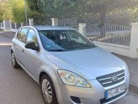 Second-hand Kia Ceed 143 CP (105 kW) 2009 Hatchback