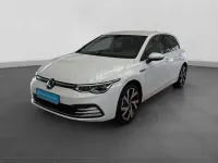 Gebraucht VW Golf VIII Style 131 PS (96 kW) 2025 Weiß Limousine