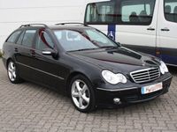Gebraucht Mercedes C320 Avantgarde 224 PS (164 kW) 2006 Schwarz metallic Kombi