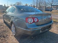 Gebraucht VW Passat Comfortline 140 PS (102 kW) 2009 Grün Limousine