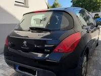 Gebraucht Peugeot 308 Style 120 PS (88 kW) 2013 Schwarz Limousine