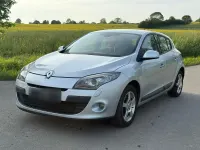 Gebraucht Renault Mégane III 131 PS (96 kW) 2009 Grau Kleinwagen