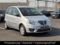 Gebraucht Lancia Musa 90 PS (66 kW) 2008 Silber Van / Kleinbus