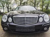 Używany Mercedes E280 Elegance 190 KM (139 kW) 2008 Czarny Kombi