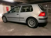 Second-hand VW Golf IV 100 CP (73 kW) 2000 Argintiu Hatchback