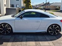 Gebraucht Audi TTS Sport 426 PS (313 kW) 2017 Weiß Coupé