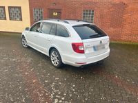 gebraucht Skoda Superb 2.0 TDI Green tec Ambition Combi Ambition