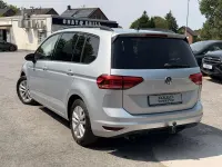 Gebraucht VW Touran Comfortline 150 PS (110 kW) 2017 Silber Van / Kleinbus