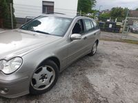 Gebraucht Mercedes C180 143 PS (105 kW) 2006 Silber Kombi