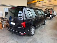 Gebraucht VW Multivan Highline 204 PS (150 kW) 2021 Schwarz Van