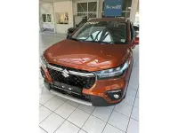 Gebraucht Suzuki SX4 S-Cross Comfort 129 PS (94 kW) 2023 Canyon brown pearl metallic SUV