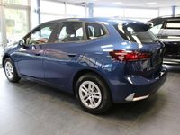 Gebraucht BMW 218 150 PS (110 kW) 2022 Phytonicblau metallic Limousine