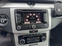 Gebraucht VW Passat Basis 140 PS (102 kW) 2011 Kombi