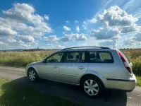 Gebraucht Ford Mondeo 131 PS (96 kW) 2004 Grau Kombi