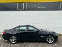 Gebraucht BMW 730 Sport Line 245 PS (180 kW) 2010 Schwarz Limousine