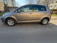 Gebraucht VW Golf Plus Cross Highline 122 PS (89 kW) 2009 Braun Van / Kleinbus