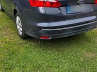 Gebraucht Ford Focus 100 PS (73 kW) 2013 Blau Kombi