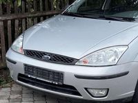 Second-hand Ford Focus Ambiente 101 CP (74 kW) 2004 Argintiu Break