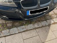 Gebraucht BMW 320 184 PS (135 kW) 2012 Schwarz Kombi