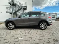 Second-hand Porsche Cayenne 245 CP (180 kW) 2011 Gri SUV