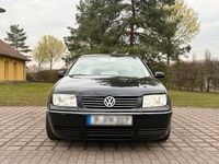 Second-hand VW Bora 105 CP (77 kW) 2003 Negru Berlinǎ