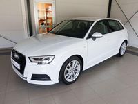 Gebraucht Audi A3 S-Line 150 PS (110 kW) 2019 Gletscherweiß metallic Limousine