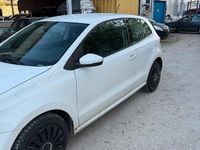 Gebraucht VW Polo 60 PS (44 kW) 2013 Weiß Kleinwagen