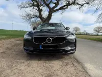 Gebraucht Volvo V90 Momentum 150 PS (110 kW) 2018 Schwarz Kombi