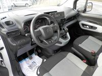 Gebraucht Citroën Berlingo Live 102 PS (75 kW) 2019 Weiß Van / Kleinbus
