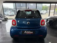 Gebraucht Smart ForFour 90 PS (66 kW) 2019 Blau Kleinwagen