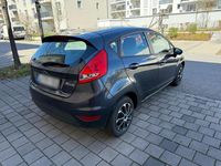 Gebraucht Ford Fiesta 60 PS (44 kW) 2010 Grau Kleinwagen