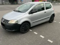 Usado VW Fox 54 CV (39 kW) 2008 Plateado Utilitario