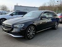 Gebraucht Mercedes E300 122 PS (89 kW) 2022 Schwarz Limousine