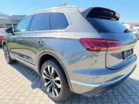 Gebraucht VW Touareg Elegance 381 PS (280 kW) 2023 Grau SUV