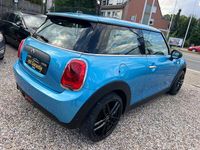 Gebraucht Mini ONE 75 PS (55 kW) 2016 Blau Kleinwagen