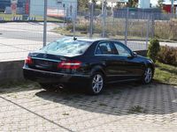 Gebraucht Mercedes E350 Avantgarde 265 PS (194 kW) 2011 Schwarz Limousine