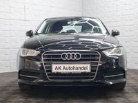 Gebraucht Audi A3 Attraction 110 PS (80 kW) 2015 Schwarz Kleinwagen