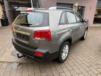Gebraucht Kia Sorento Attract 197 PS (144 kW) 2010 Braun SUV