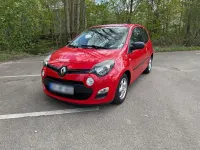 Używany Renault Twingo 75 KM (55 kW) 2014 Czerwony Hatchback